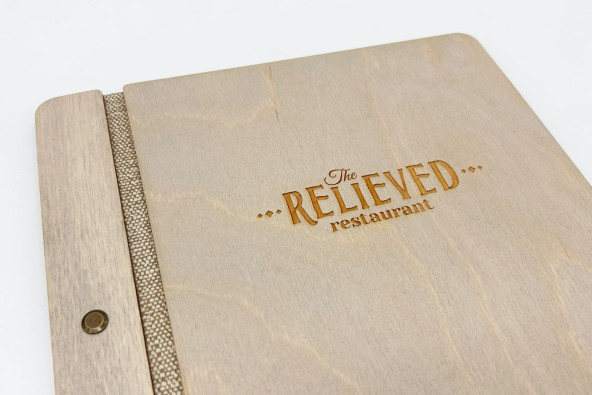 CLASSIC - LOW A4 Letter Wooden menu boards The classic and functional letter, featuring a screw binding system.
